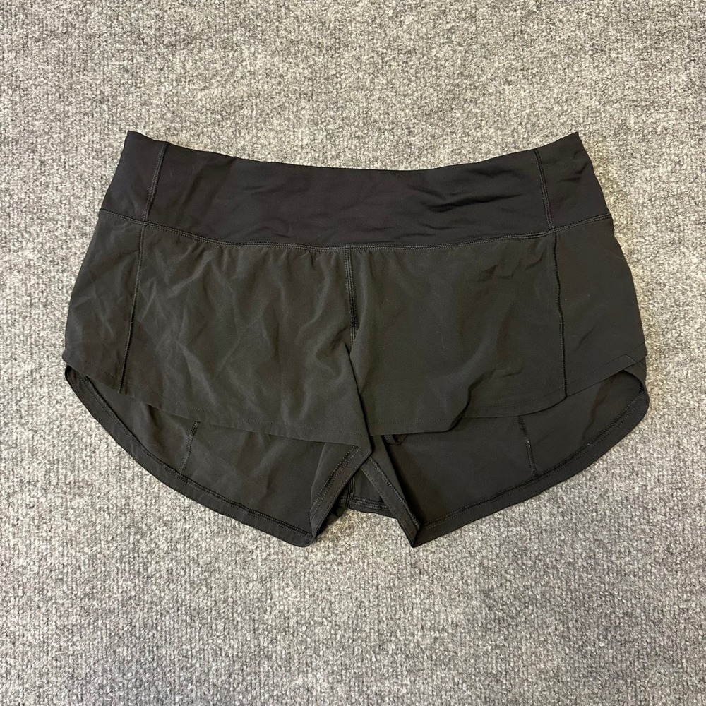 Lululemon Shorts Womens Size 6 Black Speed Up Low-Rise Lined Athletic Running